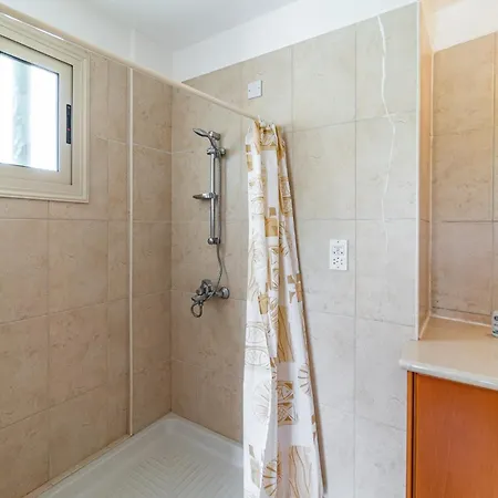 Willa Arkadia By Ezoria Coral Bay