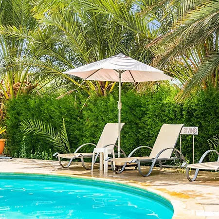 Arkadia By Ezoria Willa Coral Bay