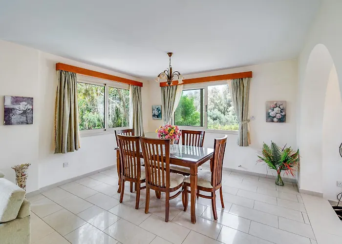 Arkadia By Ezoria Villa *