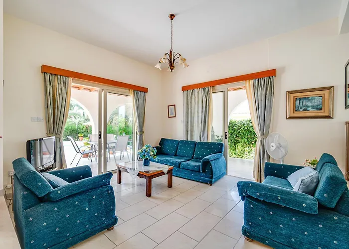 Arkadia By Ezoria Vila *