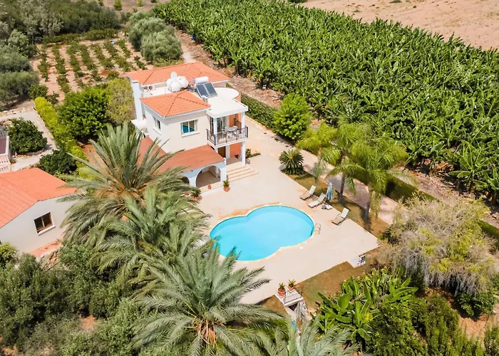 Arkadia By Ezoria Vila